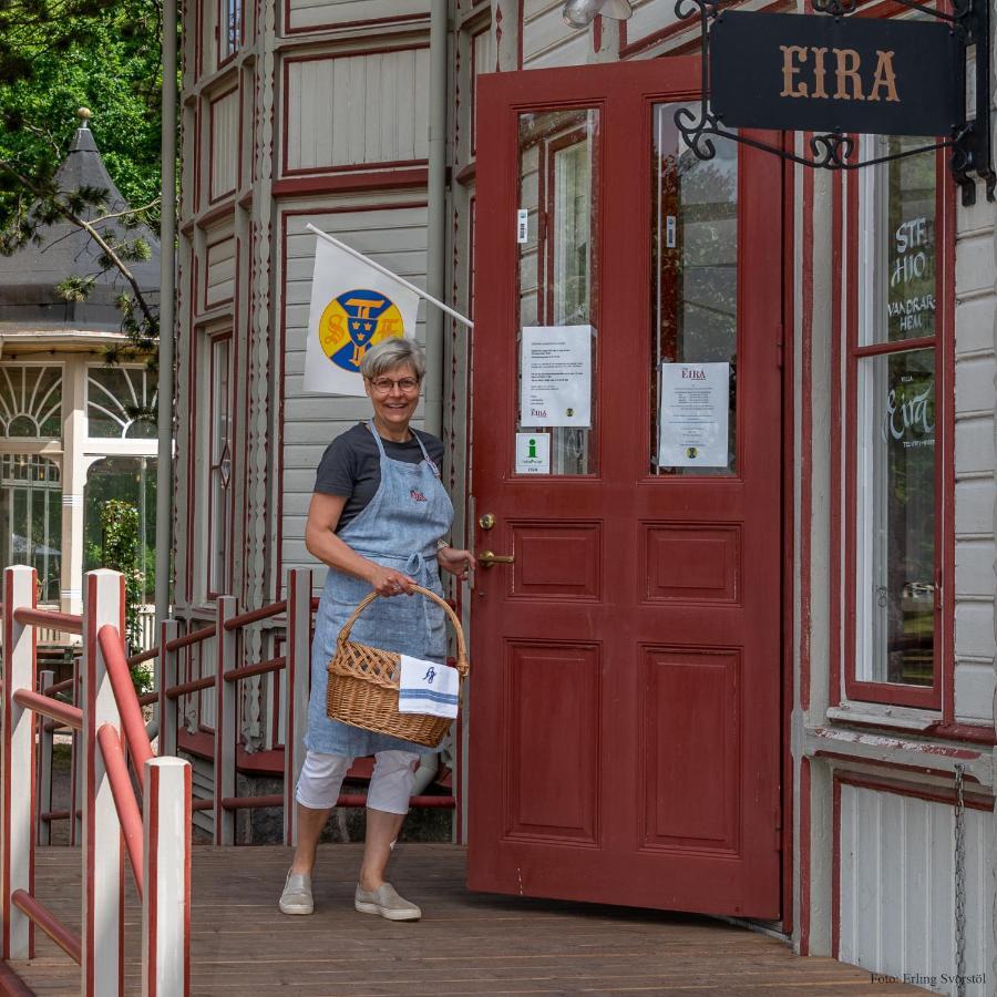 Villa Eira Vandrarhem Hjo Bagian luar foto