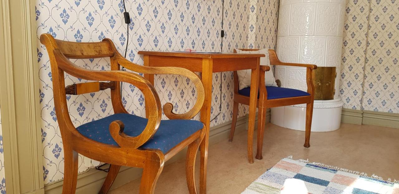 Villa Eira Vandrarhem Hjo Bagian luar foto
