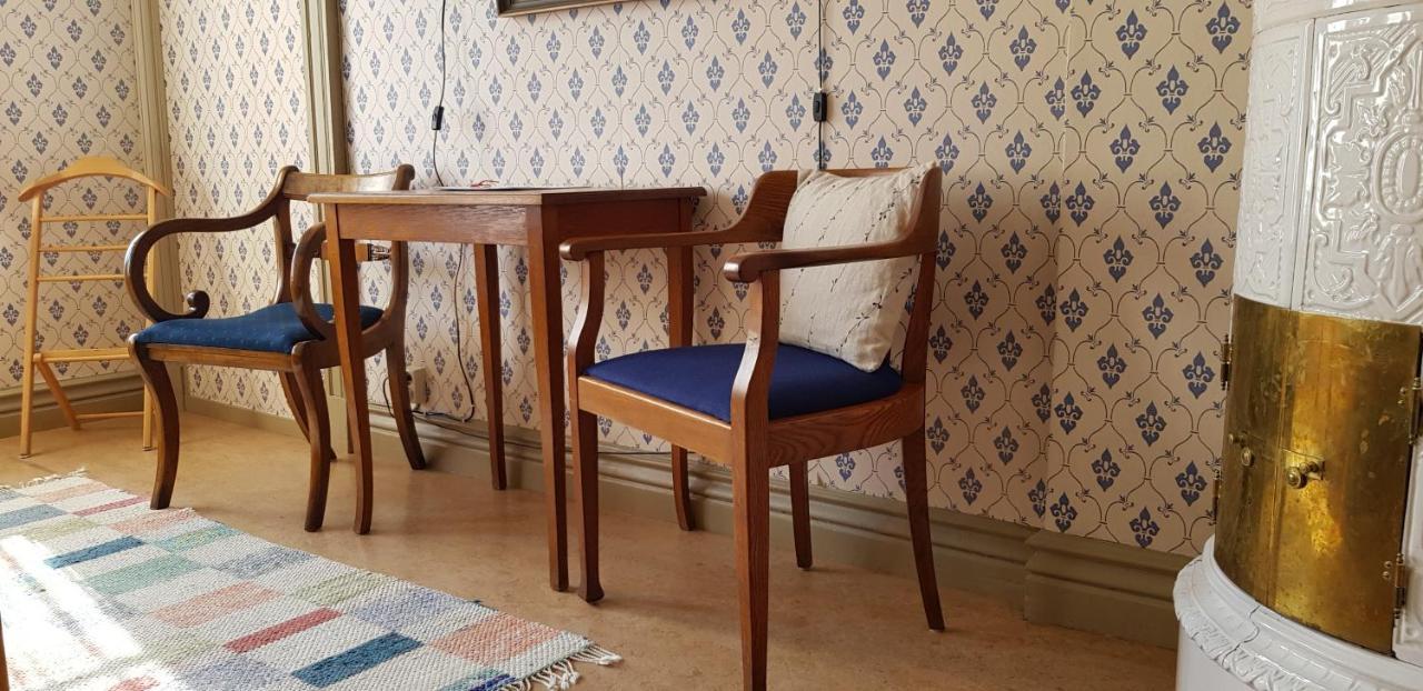 Villa Eira Vandrarhem Hjo Bagian luar foto